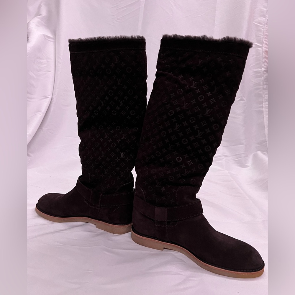 Louis Vuitton Fauvist Brown Monogram Suede Knee Length Boots - Picture 8 of 16